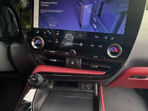 Certified 2025 Lexus NX 350 AWD w/ Accessory Package (2T) image 28