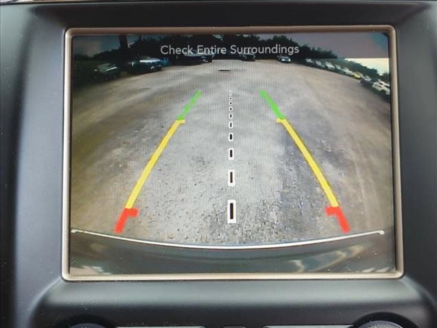 Used 2015 Jeep Grand Cherokee Overland RWD image 13