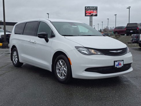 New 2026 Chrysler Voyager LX FWD image 1