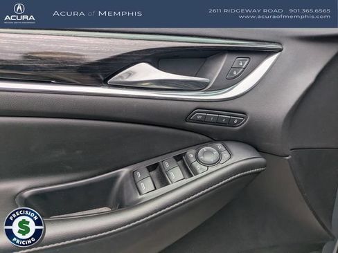 Used 2021 Buick Enclave Avenir FWD image 23
