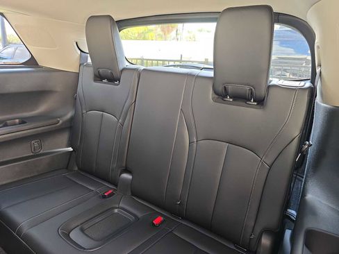 Certified 2026 INFINITI QX60 Luxe w/ Cargo Package image 11