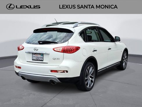 Used 2016 INFINITI QX50 2WD w/ Deluxe Touring Package image 5