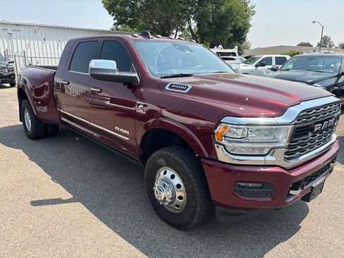 Used 2019 RAM 3500 Limited w/ Max Tow Package AWD/4WD image 4