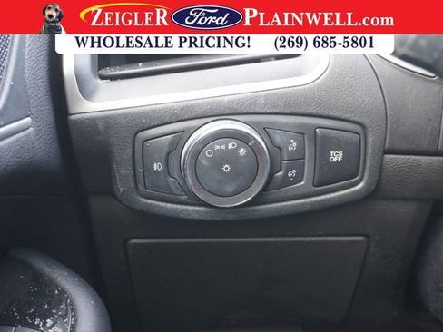 Used 2019 Ford Edge SEL w/ Equipment Group 201A image 22