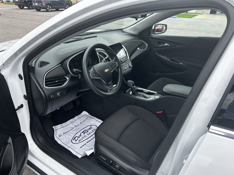 Used 2021 Chevrolet Malibu LS w/ Driver Confidence Package II FWD image 10