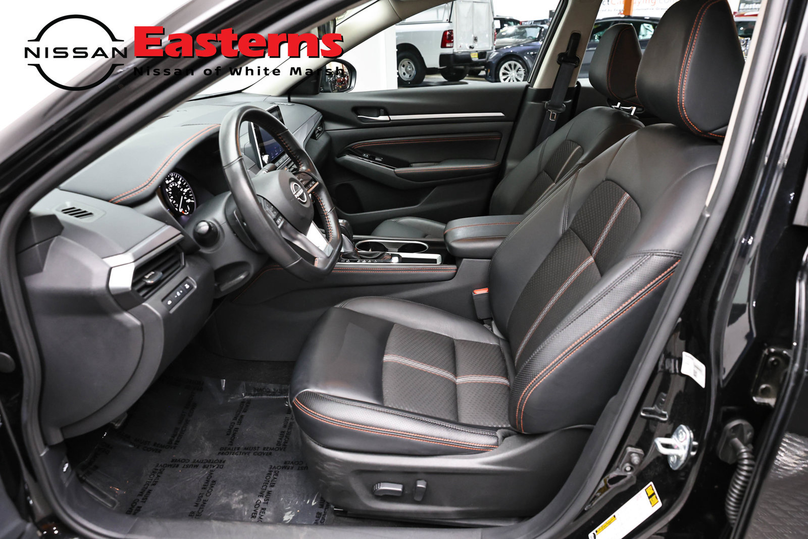 Used 2023 Nissan Altima 2.5 SR FWD image 14