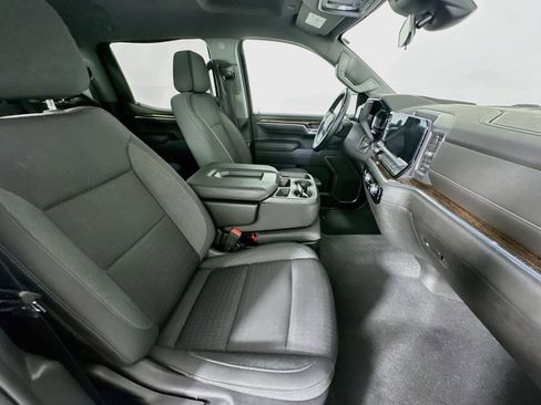 Used 2023 GMC Sierra 1500 SLE AWD/4WD image 30
