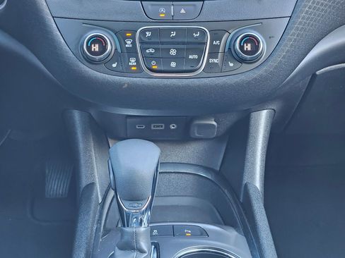 Used 2024 Chevrolet Malibu LT image 13