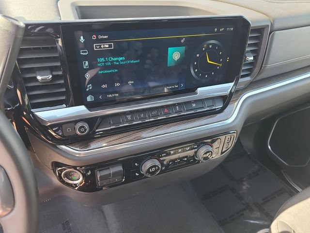 Used 2025 Chevrolet Silverado 2500 LT w/ Convenience Package AWD/4WD image 12