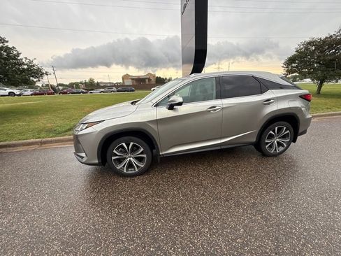 Used 2022 Lexus RX 350 AWD w/ Premium Package image 10