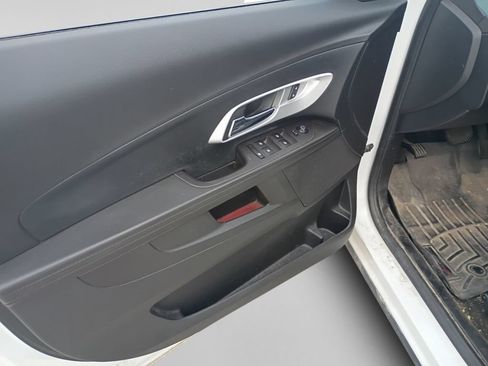 Used 2017 Chevrolet Equinox LT w/ Convenience Package FWD image 18