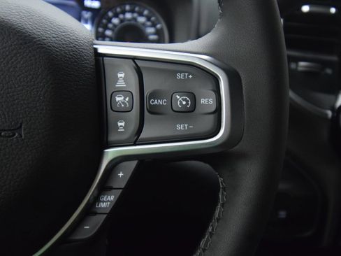 New 2026 RAM 2500 Big Horn AWD/4WD image 27