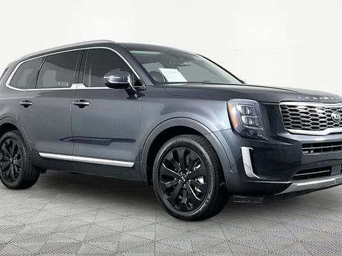 Used 2021 Kia Telluride EX w/ EX Premium Package FWD image 3