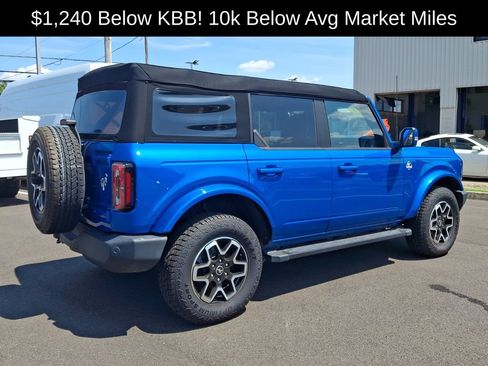 Used 2023 Ford Bronco Outer Banks AWD/4WD image 10