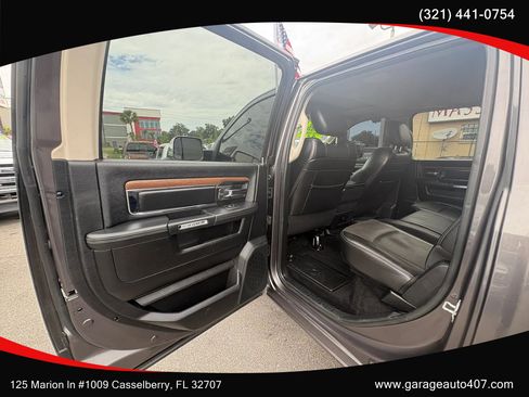 Used 2014 RAM 1500 Laramie w/ Convenience Group AWD/4WD image 18