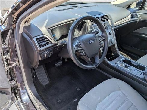Used 2020 Ford Fusion S FWD image 10