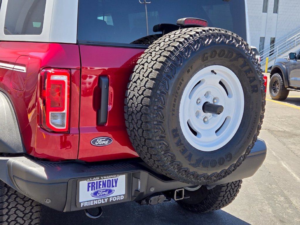 New 2026 Ford Bronco Heritage Edition AWD/4WD image 4
