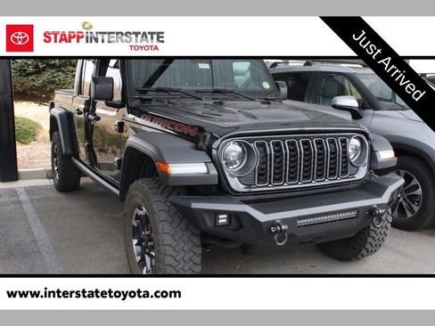 Used 2024 Jeep Gladiator Rubicon w/ Convenience Group image 1