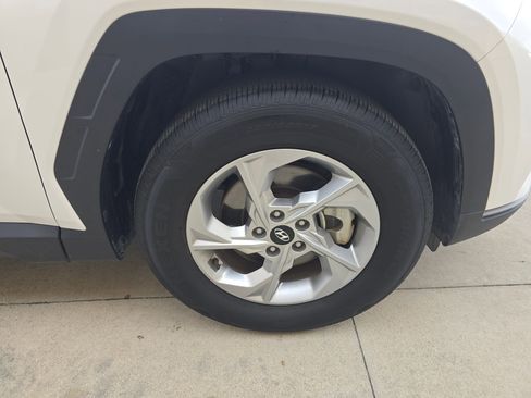 Used 2024 Hyundai Tucson SEL image 11