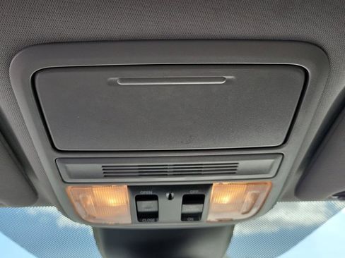 Used 2021 Honda Odyssey EX-L image 33