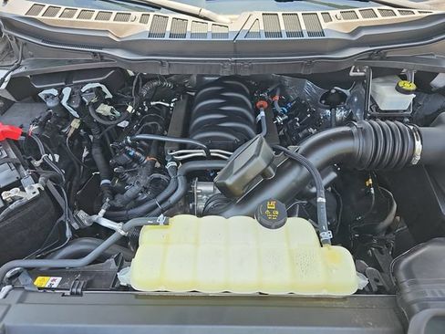 Certified 2024 Ford F150 Lariat w/ FX4 Off-Road Package AWD/4WD image 34