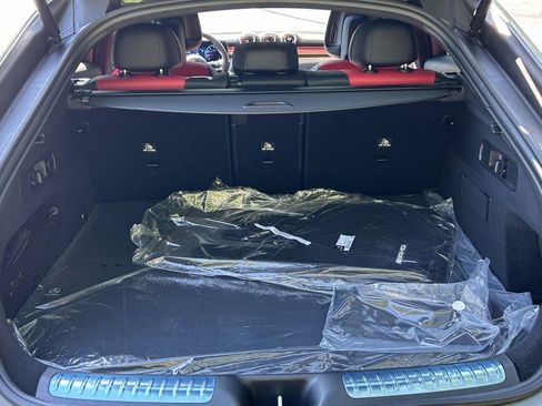 New 2027 Mercedes-Benz GLC 300 4MATIC image 9