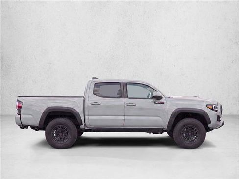 Used 2021 Toyota Tacoma TRD Pro AWD/4WD image 8