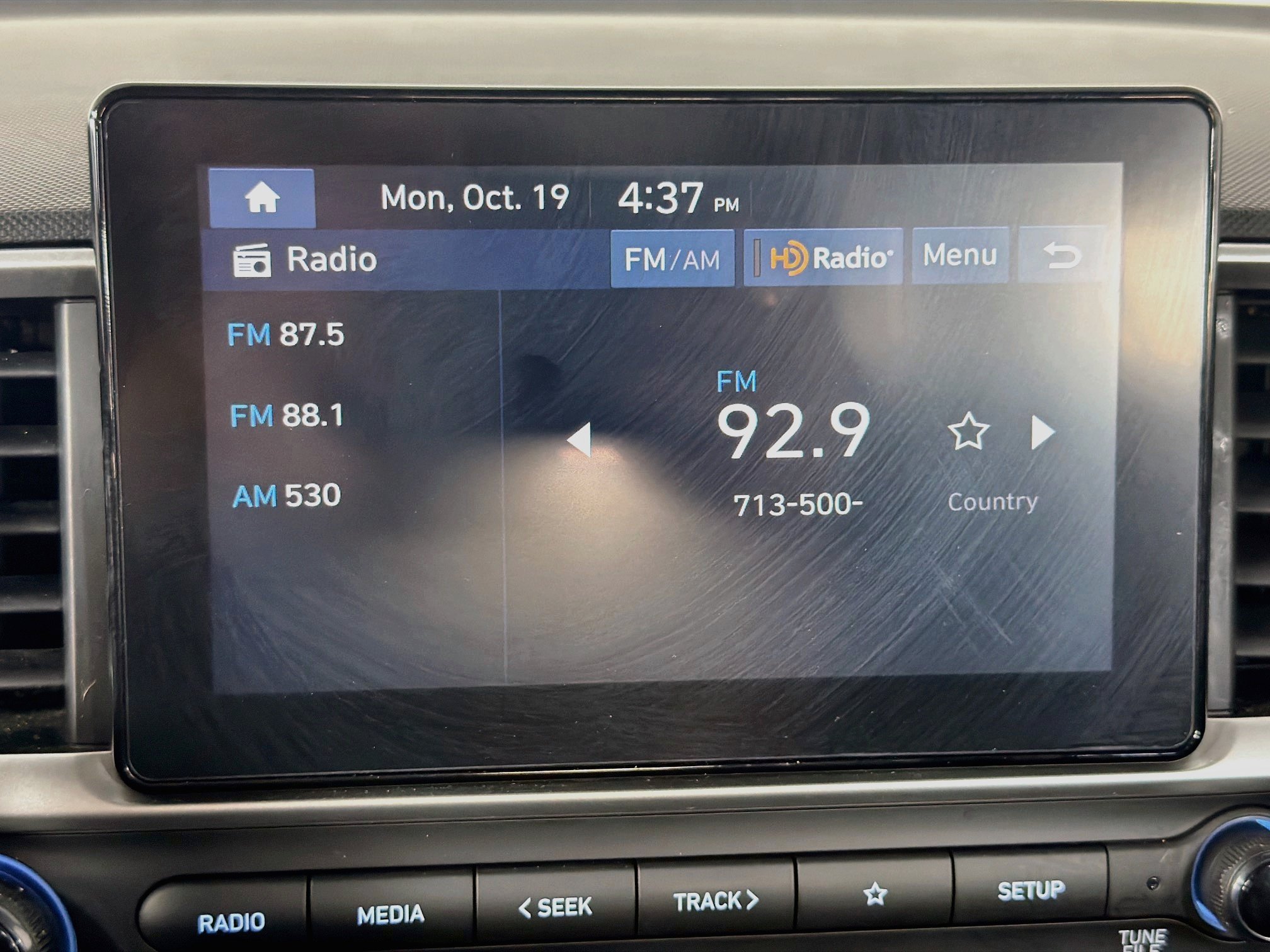 Used 2025 Hyundai Venue SEL FWD image 21