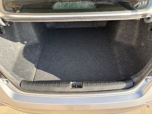 Certified 2021 Honda Accord Touring image 32