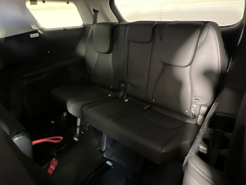 New 2026 Kia Carnival SX Prestige FWD image 24