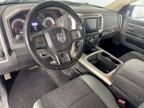 Used 2019 RAM 1500 Lone Star AWD/4WD image 4