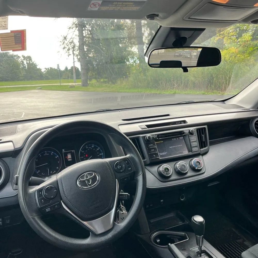 Used 2018 Toyota RAV4 LE w/ All Weather Liner Package AWD/4WD image 13