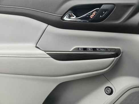 Used 2019 GMC Acadia SLT FWD image 23