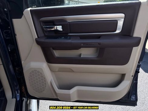 Used 2016 RAM 1500 Classic SLT AWD/4WD image 34