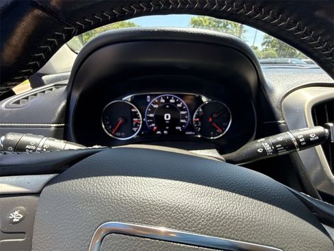 Certified 2022 GMC Terrain Denali w/ Denali Premium Package image 11