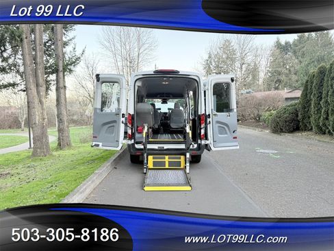 Used 2018 Ford Transit 150 XL image 21