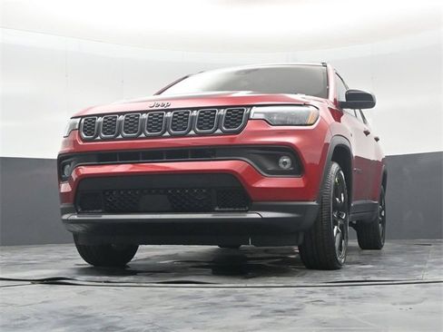 New 2026 Jeep Compass Latitude image 44