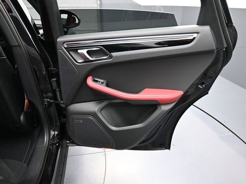New 2026 Porsche Macan S AWD/4WD image 25