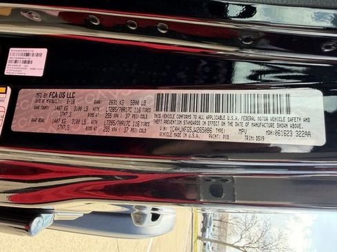 Used 2018 Jeep Wrangler Unlimited Rubicon image 30