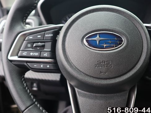 Used 2023 Subaru Ascent Premium w/ Convenience Package image 17