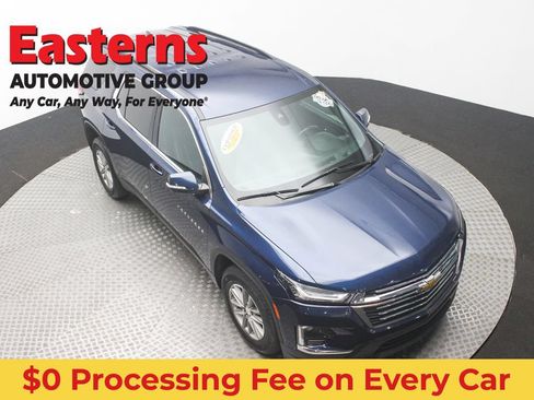 Used 2022 Chevrolet Traverse LT AWD/4WD image 3