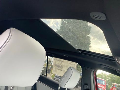 New 2025 Jeep Wagoneer S Limited image 33