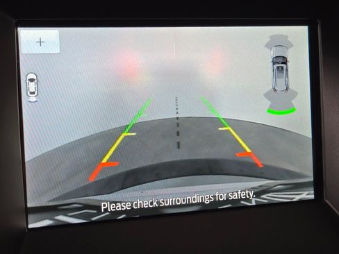 Used 2020 Ford Edge Titanium w/ Equipment Group 301A image 23