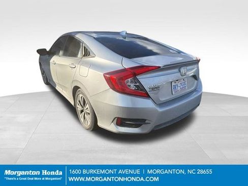 Used 2018 Honda Civic EX-T image 10