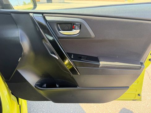 Used 2017 Toyota Corolla iM w/ Carpet Mat Package FWD image 15