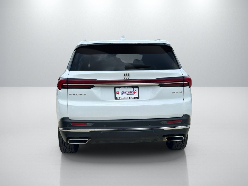 Used 2025 Buick Enclave Preferred FWD image 6