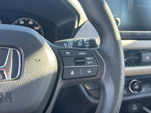 Used 2025 Honda HR-V LX image 19