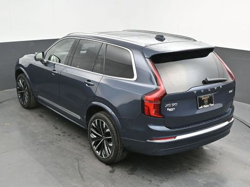 New 2026 Volvo XC90 B5 Ultra image 34