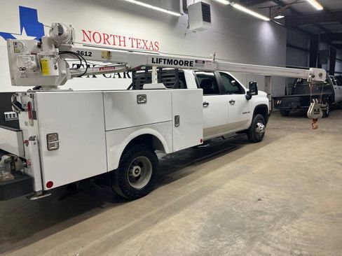 Used 2020 Chevrolet Silverado 3500 W/T w/ WT Convenience Package AWD/4WD image 2