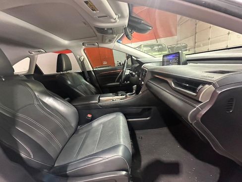 Used 2019 Lexus RX 350L AWD image 4